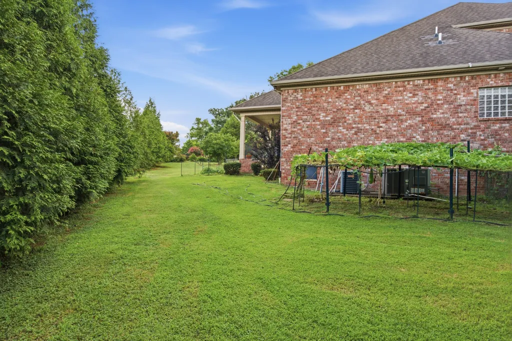 813 Fanning Court Gallatin TN 37066