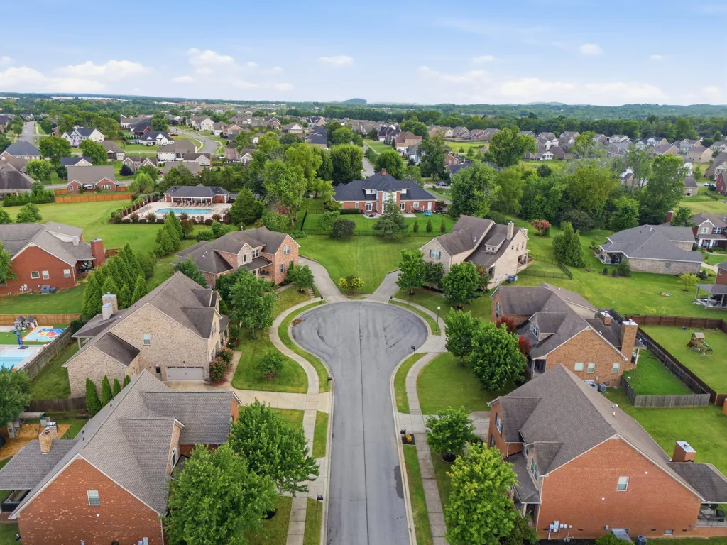 813 Fanning Court Gallatin TN 37066