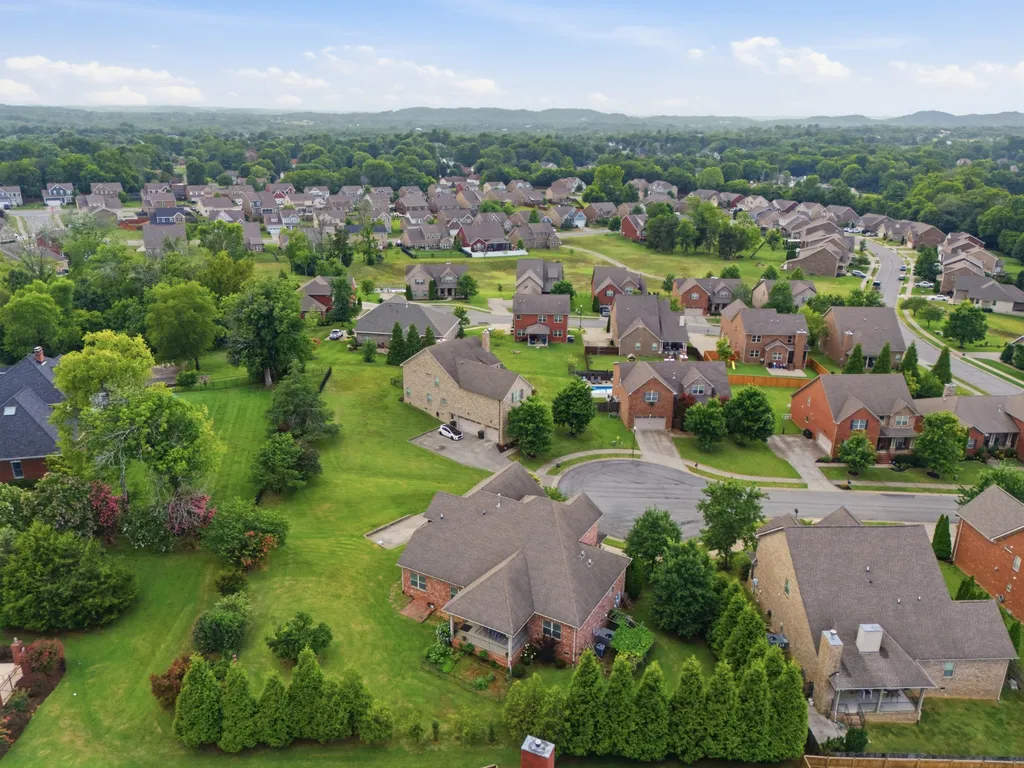 813 Fanning Court Gallatin TN 37066