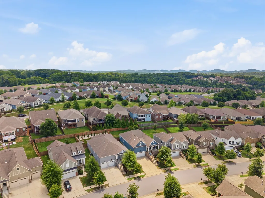 1313 Duns Lane Nolensville TN 37135