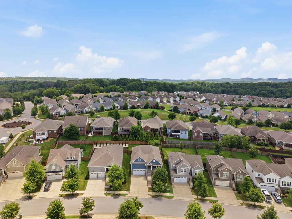 1313 Duns Lane Nolensville TN 37135