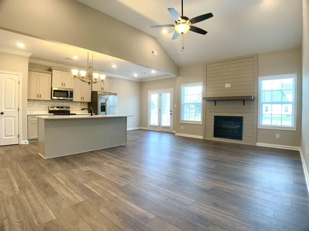 421 Ayden Lane Clarksville TN 37042