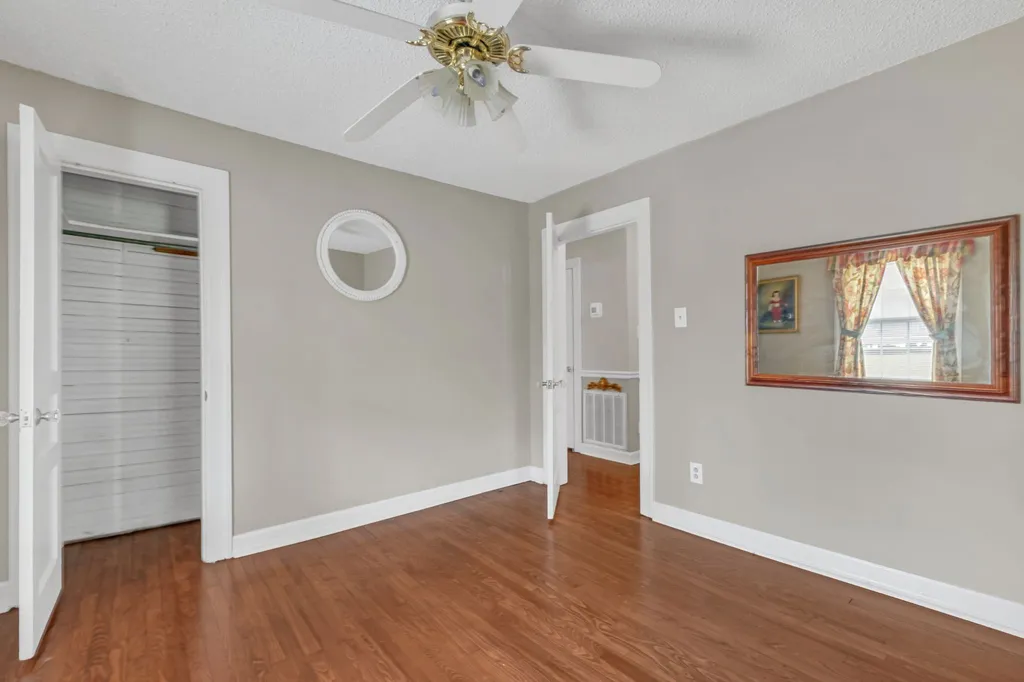 262 N Willomont Avenue Gallatin TN 37066