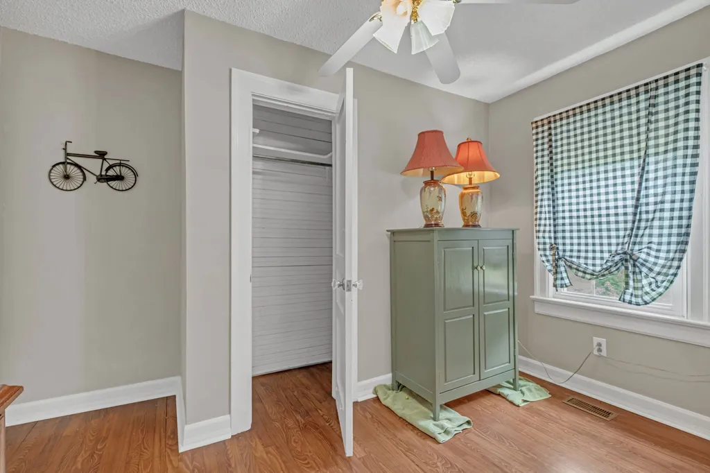 262 N Willomont Avenue Gallatin TN 37066
