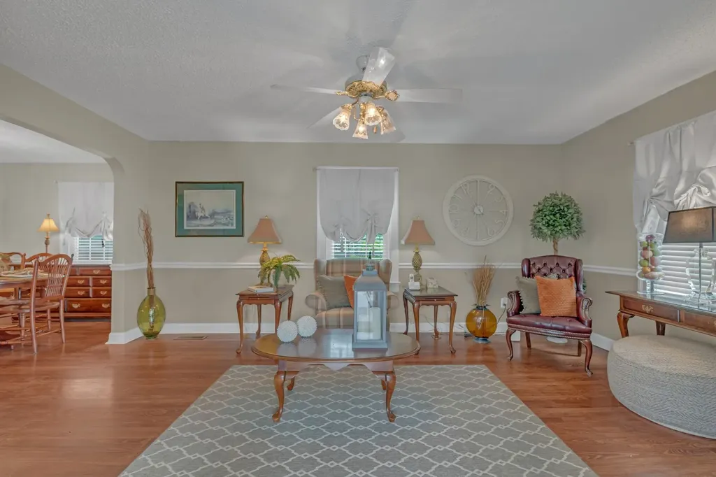 262 N Willomont Avenue Gallatin TN 37066