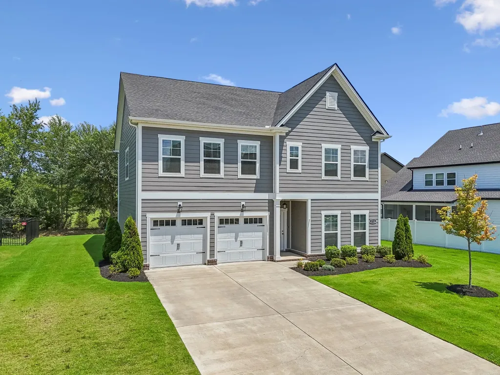 5718 Heirloom Drive Murfreesboro TN 37129