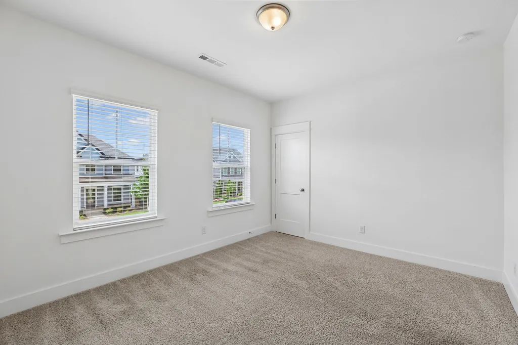 5718 Heirloom Drive Murfreesboro TN 37129