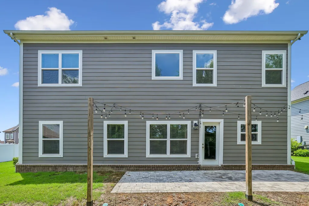 5718 Heirloom Drive Murfreesboro TN 37129