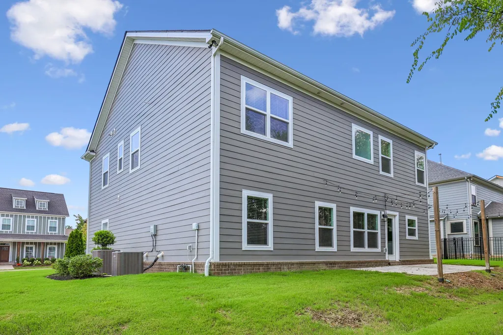 5718 Heirloom Drive Murfreesboro TN 37129