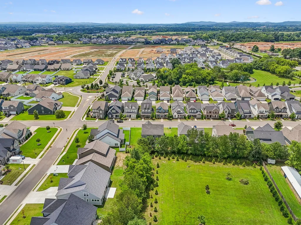 5718 Heirloom Drive Murfreesboro TN 37129