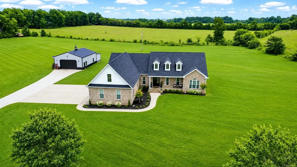 2829 Anes Station Road Lewisburg TN 37091