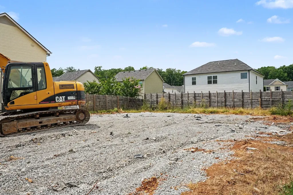 1116 Selous Drive Murfreesboro TN 37128