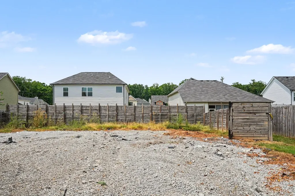 1116 Selous Drive Murfreesboro TN 37128