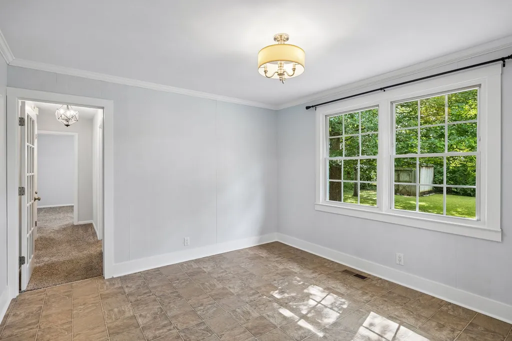8063 Regency Drive Nashville TN 37221