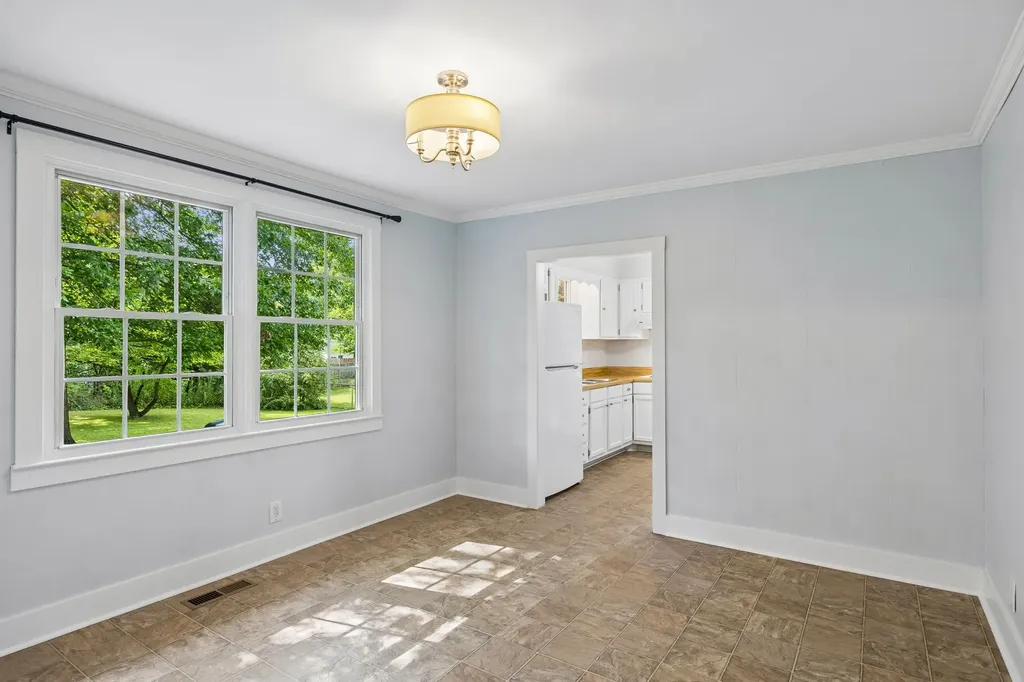 8063 Regency Drive Nashville TN 37221