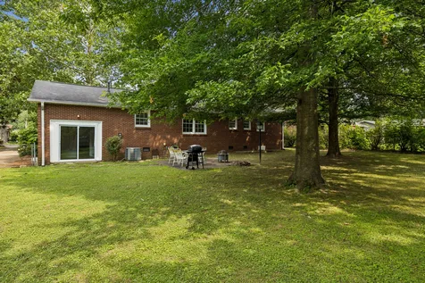 8063 Regency Drive Nashville TN 37221