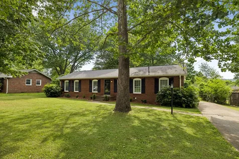 8063 Regency Drive Nashville TN 37221