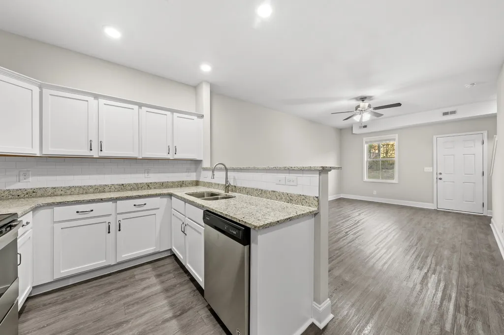 279 Smithson Lane Clarksville TN 37040