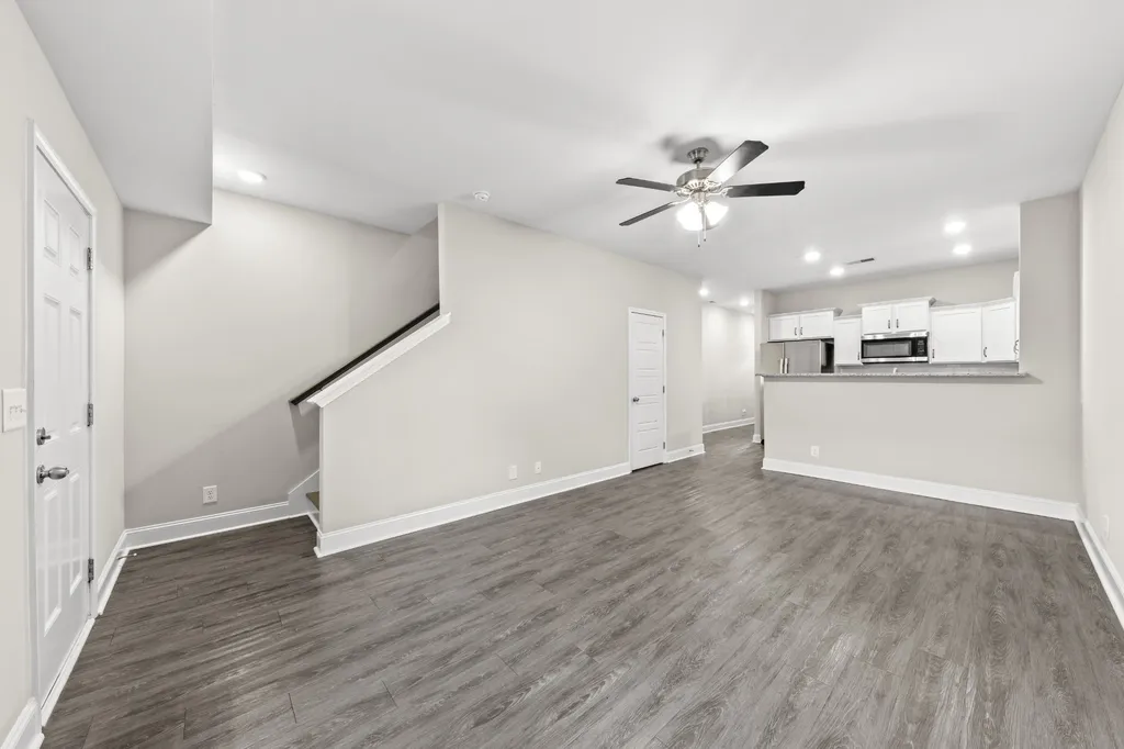 279 Smithson Lane Clarksville TN 37040