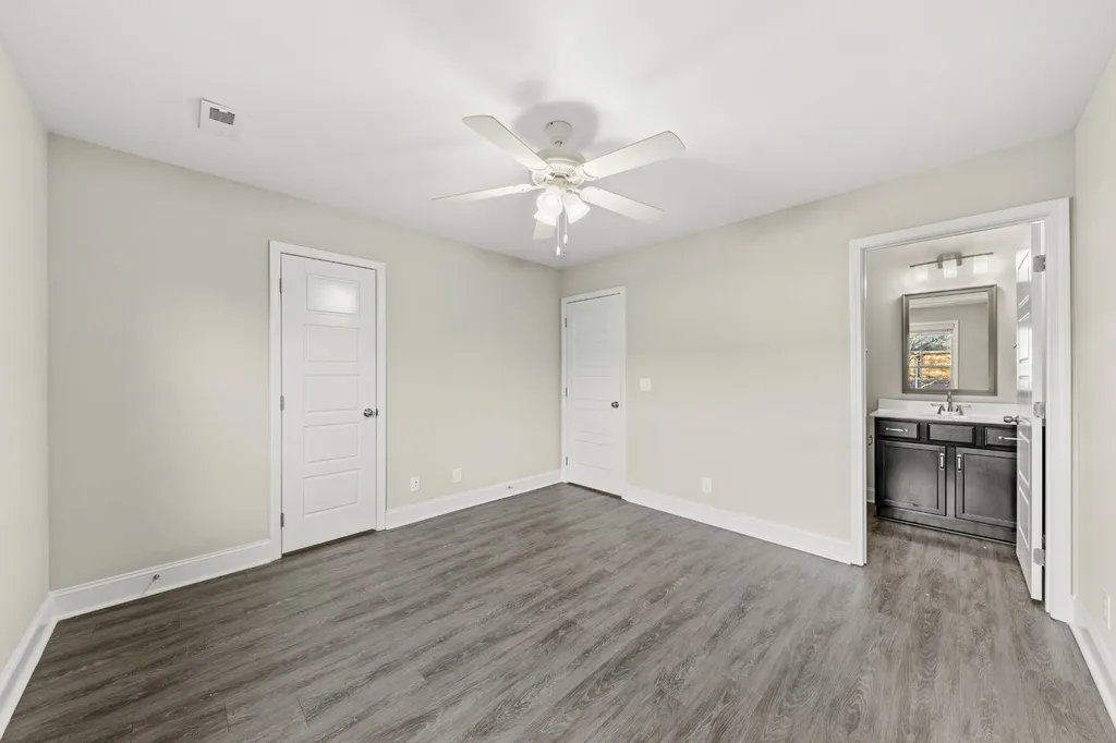 279 Smithson Lane Clarksville TN 37040