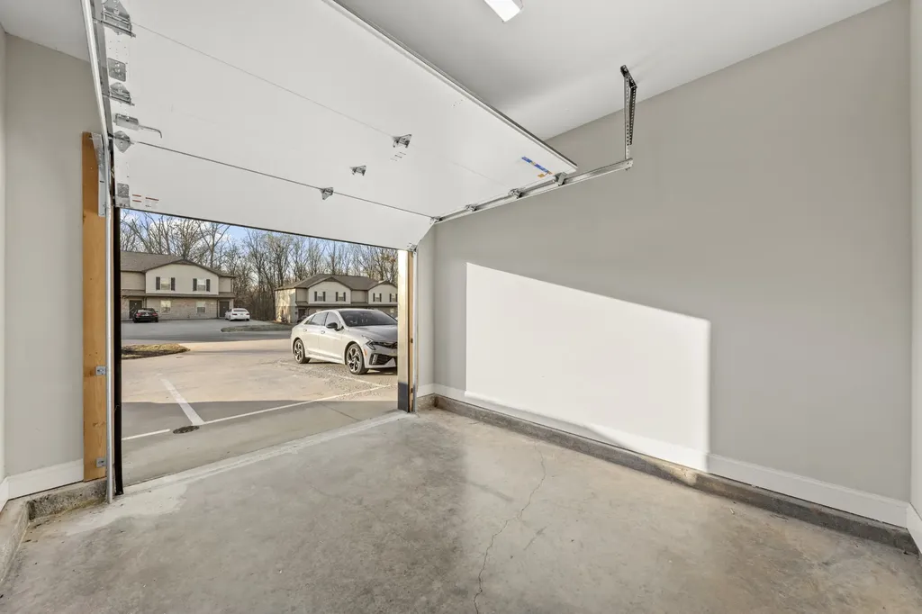 279 Smithson Lane Clarksville TN 37040