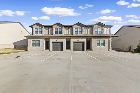 279 Smithson Lane Clarksville TN 37040