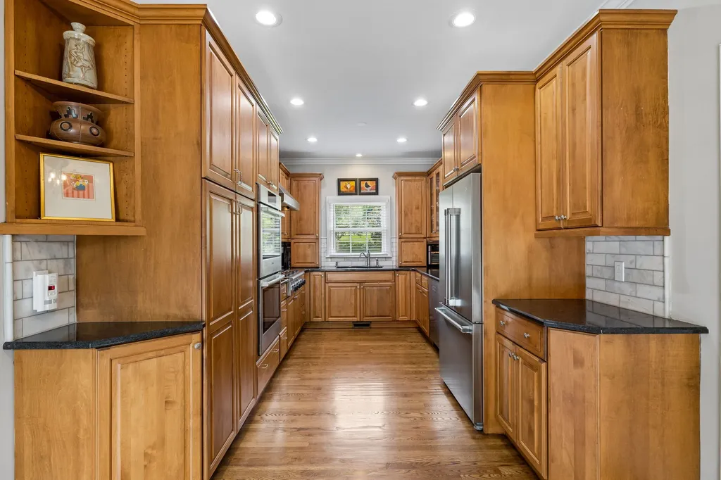 1470 Tyne Boulevard Nashville TN 37215