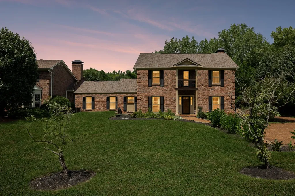 1470 Tyne Boulevard Nashville TN 37215