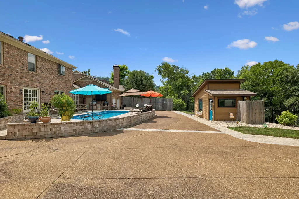 1470 Tyne Boulevard Nashville TN 37215