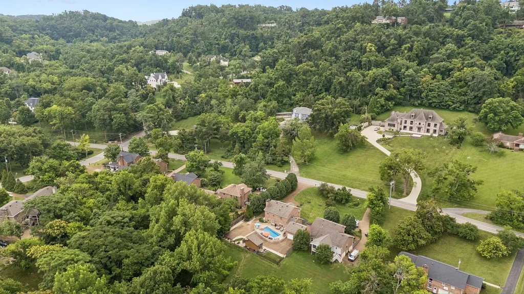 1470 Tyne Boulevard Nashville TN 37215