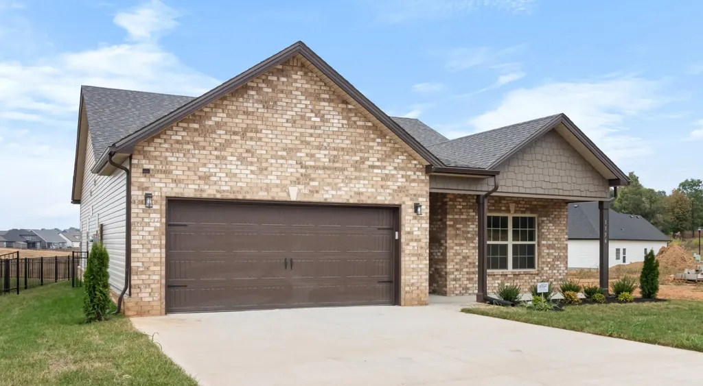 2547 Rafiki Drive Clarksville TN 37042