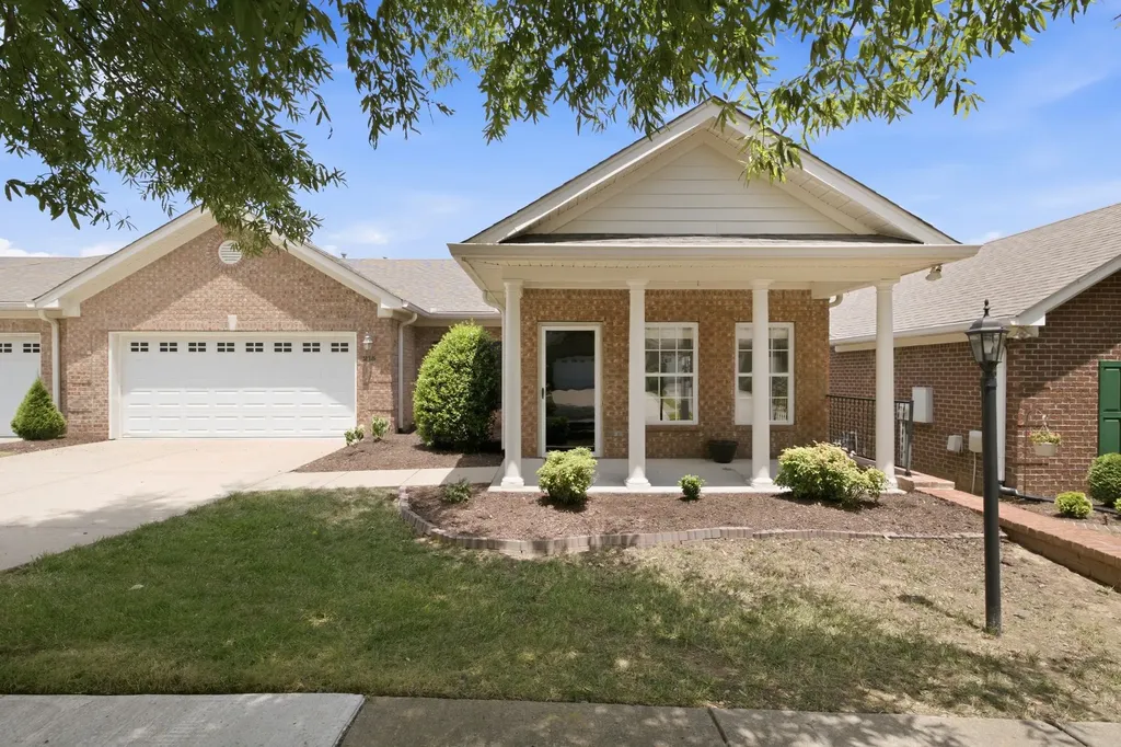 215 Wrennewood Lane Franklin TN 37064
