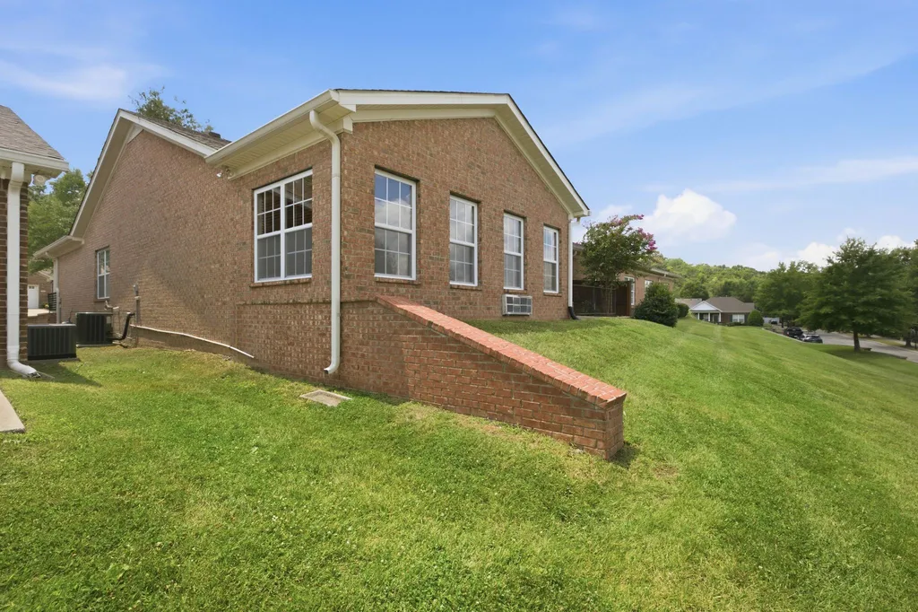 215 Wrennewood Lane Franklin TN 37064