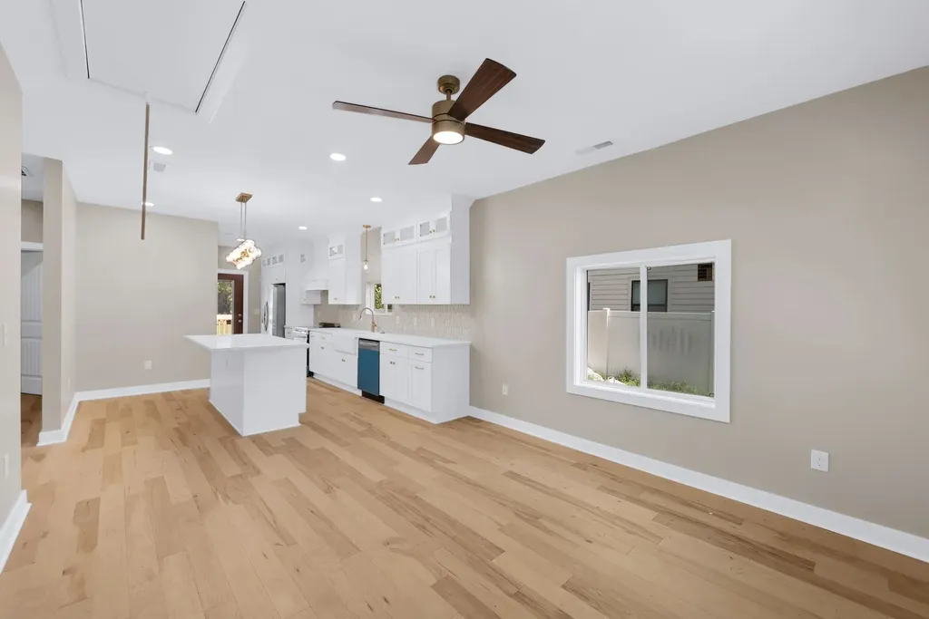 1518 23rd Ave, N Nashville TN 37208