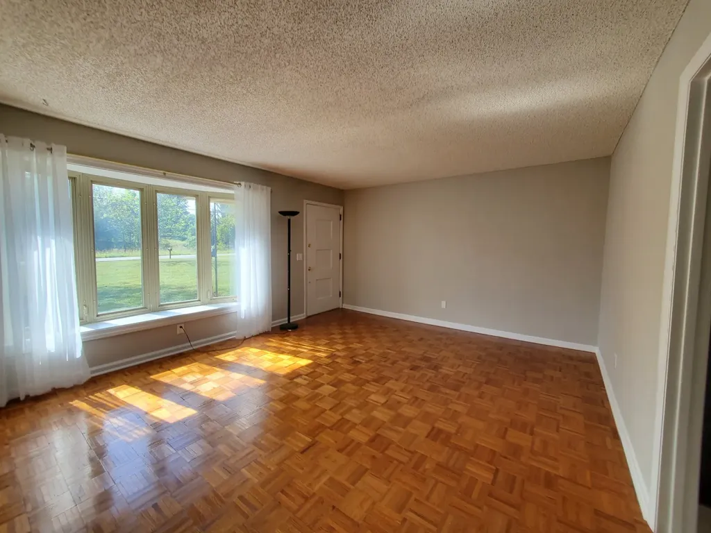 211B Curtis Xrds Hendersonville TN 37075