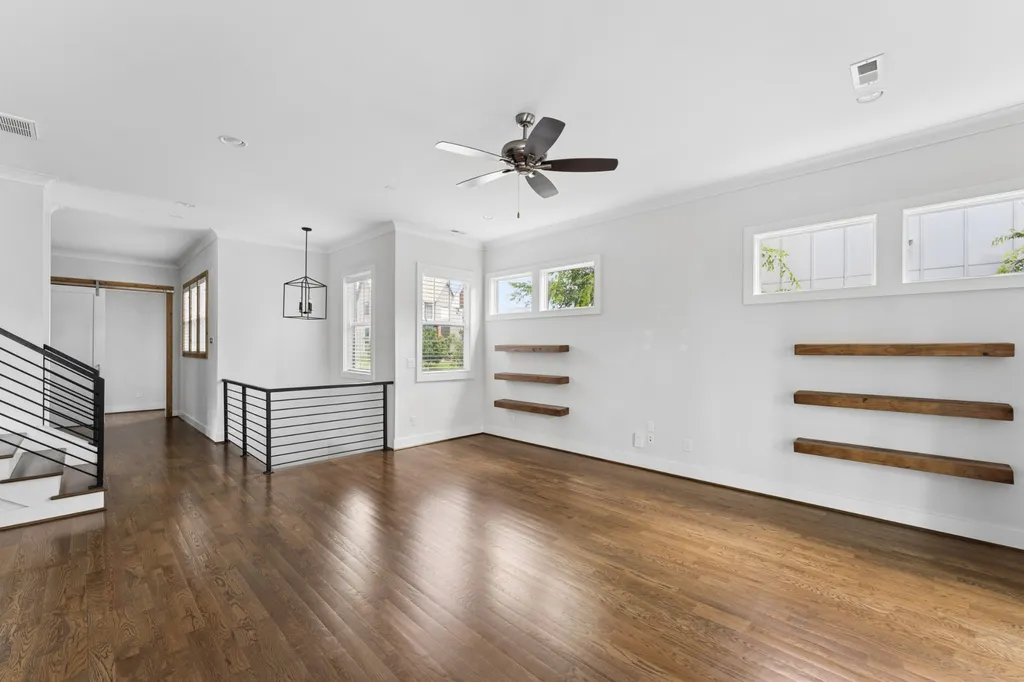 2220A 11th Ave, S Nashville TN 37204
