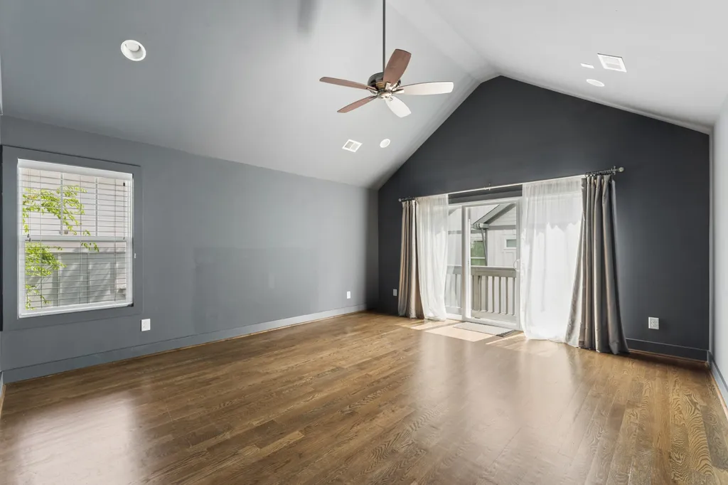 2220A 11th Ave, S Nashville TN 37204
