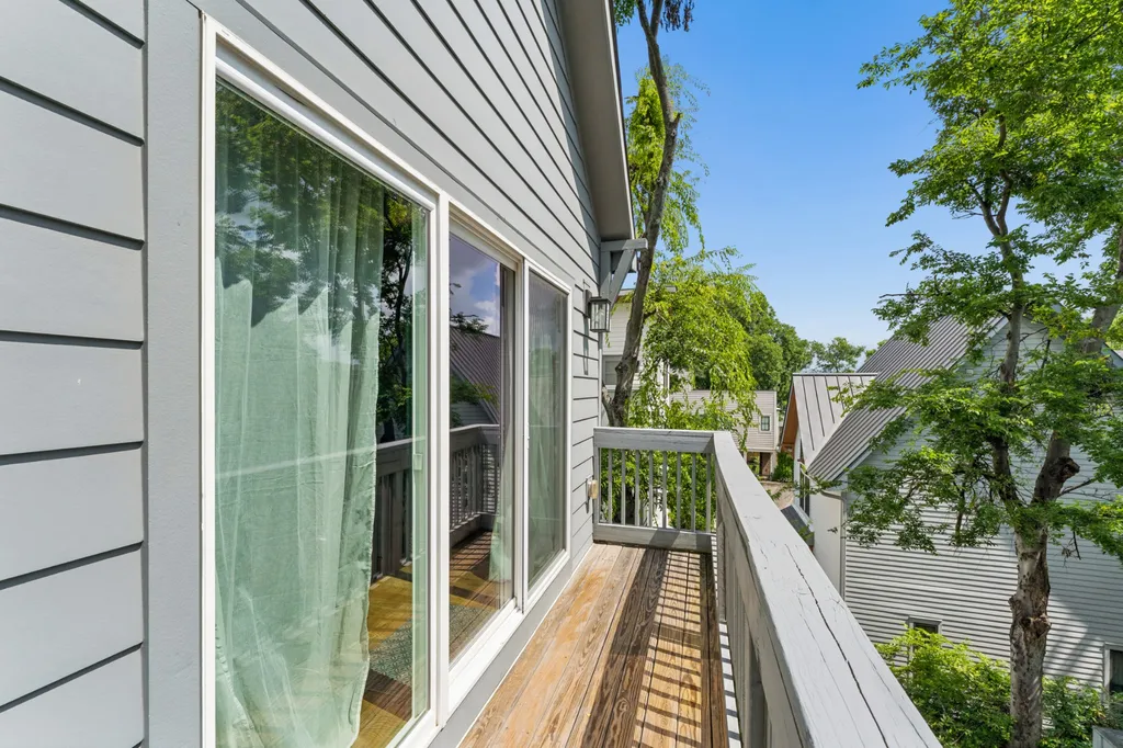 2220A 11th Ave, S Nashville TN 37204