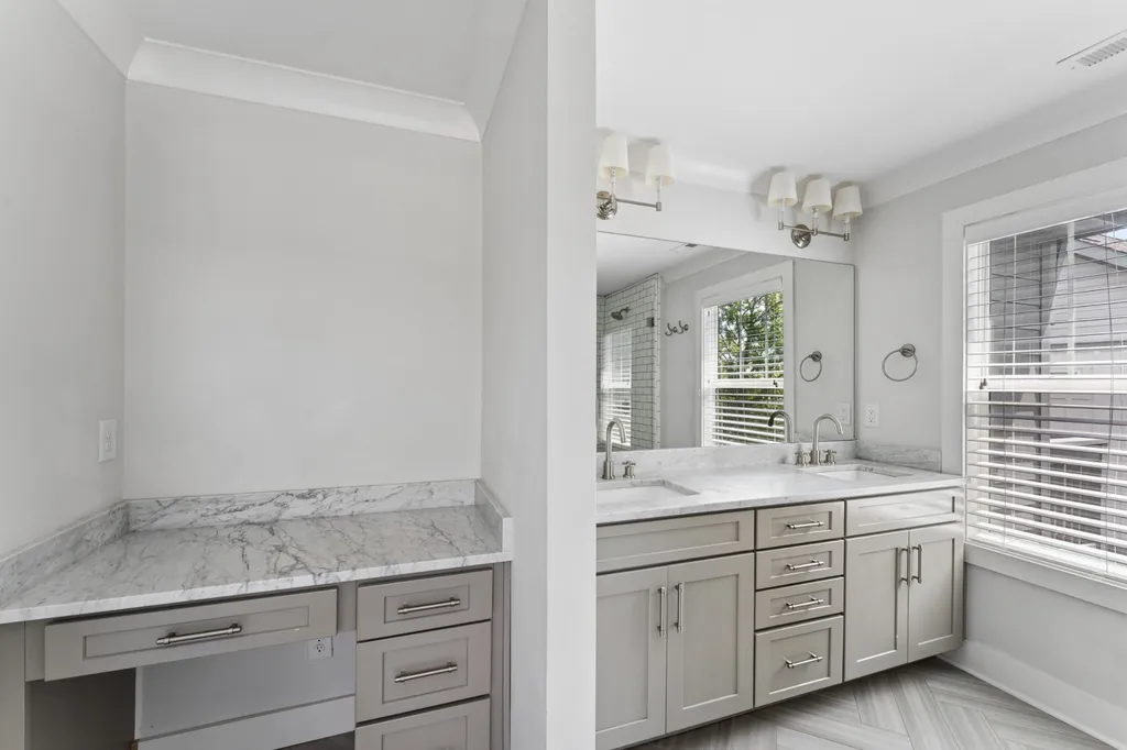 2220A 11th Ave, S Nashville TN 37204