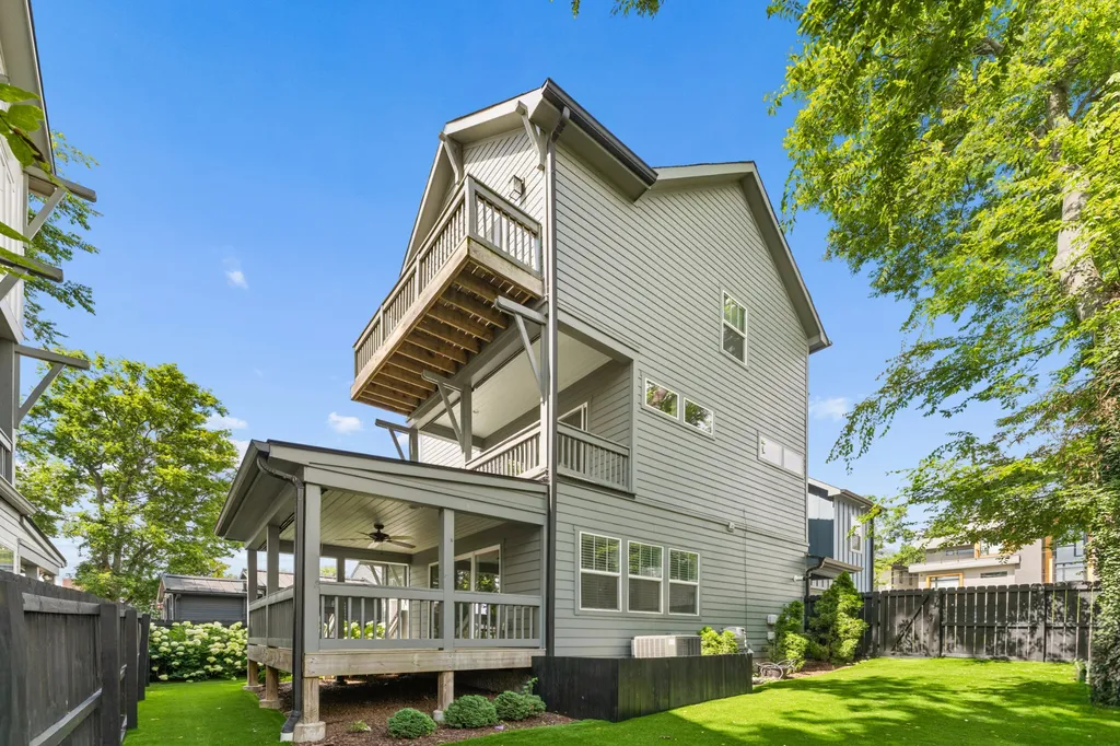 2220A 11th Ave, S Nashville TN 37204