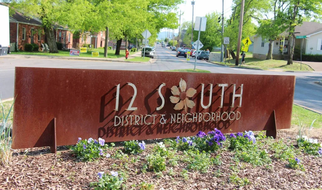 2220A 11th Ave, S Nashville TN 37204