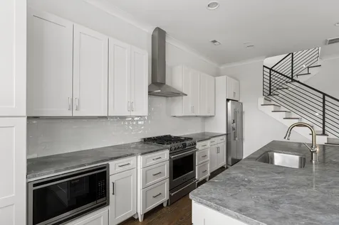2220A 11th Ave, S Nashville TN 37204