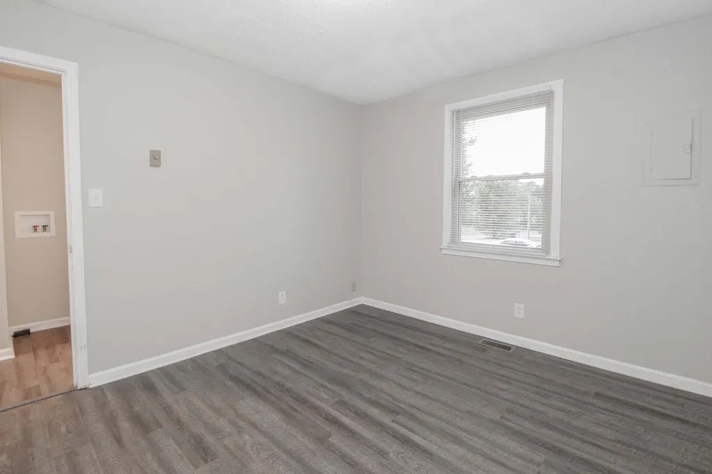 805 Golfview Place #1 Clarksville TN 37043
