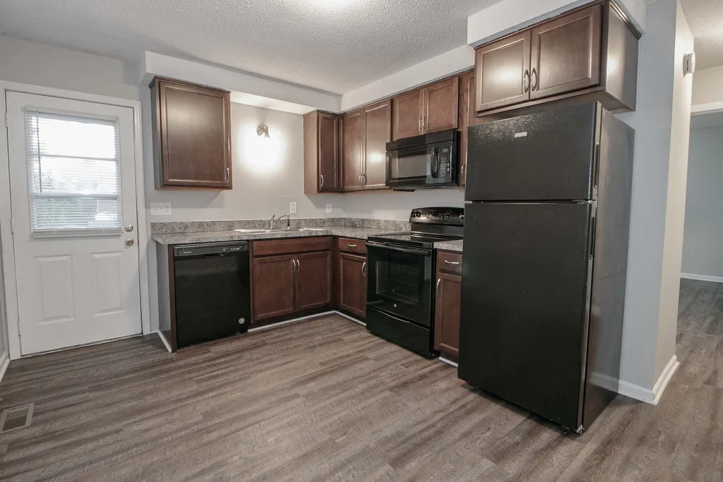 805 Golfview Place #1 Clarksville TN 37043