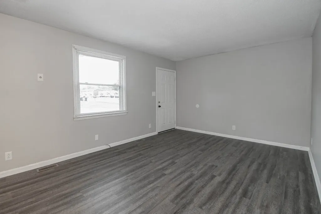 805 Golfview Place #1 Clarksville TN 37043
