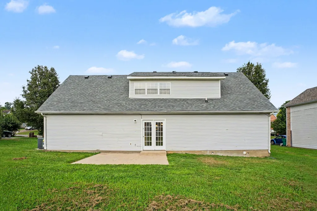 1124 Benton Mason Drive La Vergne TN 37086
