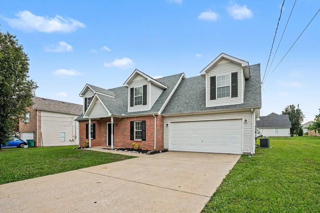 1124 Benton Mason Drive La Vergne TN 37086