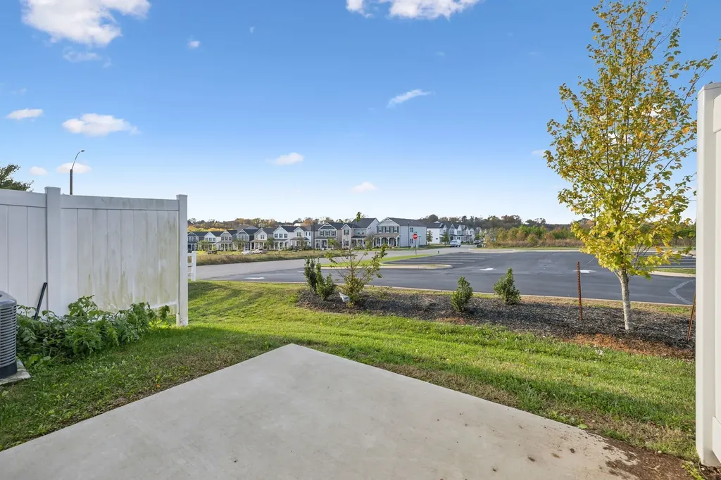 925 Sutton Cove Columbia TN 38401