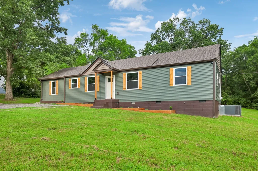 305 Randy Road Madison TN 37115
