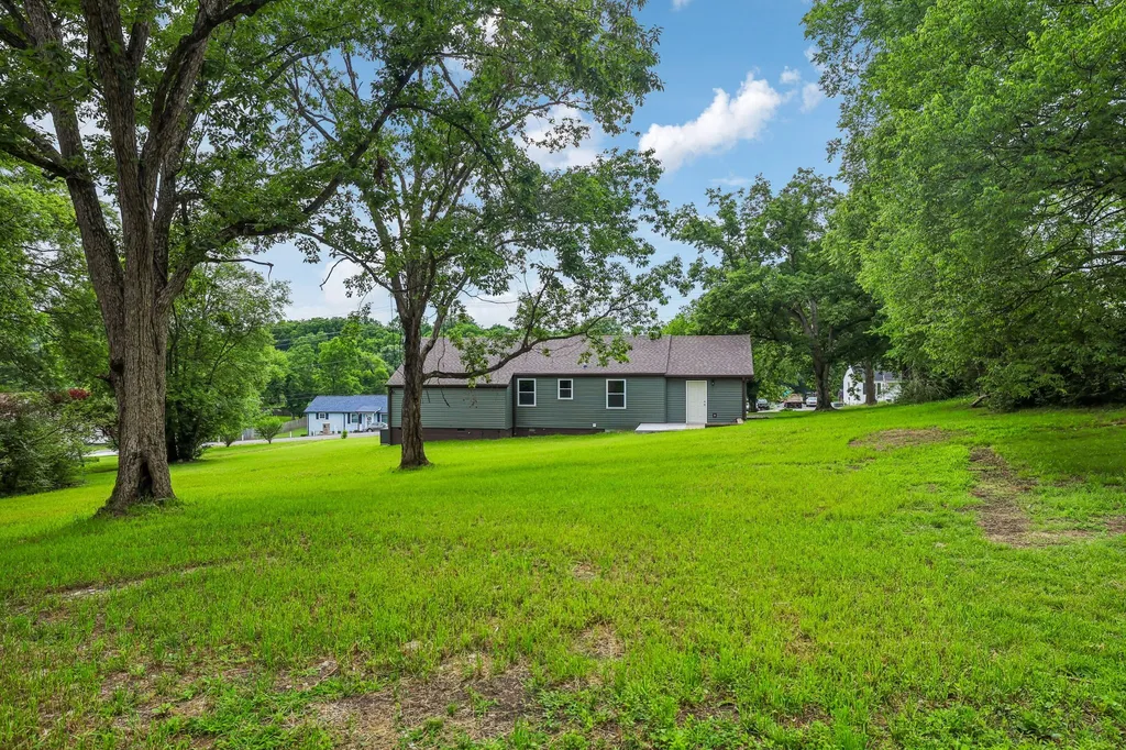 305 Randy Road Madison TN 37115